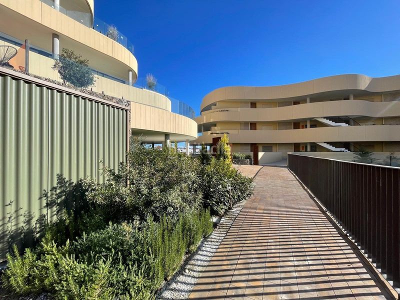 Foto 4cba9abe-6595-4c46-998c-f4eb654191d7. Planta baixa amb aparcament piscina a El Higuerón Fuengirola