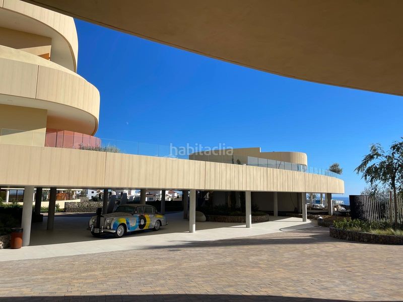 Foto 74ddd906-1b59-4502-a7c5-e98754469fbe. Planta baixa amb aparcament piscina a El Higuerón Fuengirola