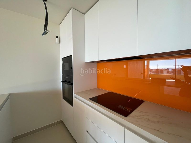 Foto 965cbb33-4206-4b46-9b59-eb9df57c7941. Planta baixa amb aparcament piscina a El Higuerón Fuengirola