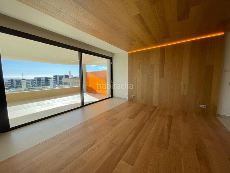 Foto b380835a-e941-4be3-8162-6b705a116994. Planta baixa amb aparcament piscina a El Higuerón Fuengirola