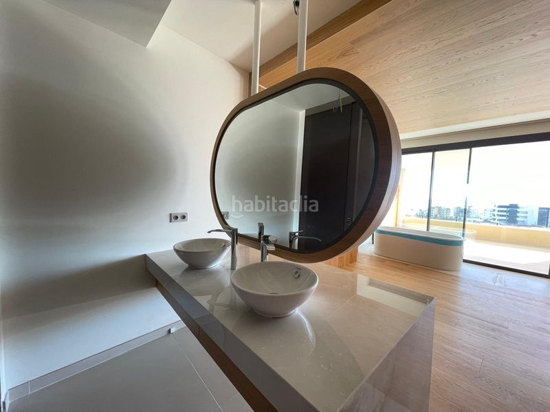 Foto dc745ba2-1df4-4ed8-8caa-56cc97653fb4. Planta baixa amb aparcament piscina a El Higuerón Fuengirola