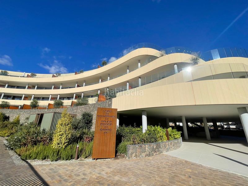 Foto f5e9f58e-ceb6-469e-bd0d-98d3df43211a. Planta baixa amb aparcament piscina a El Higuerón Fuengirola