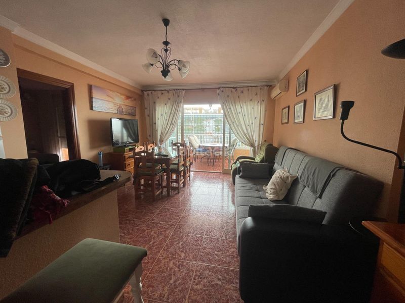 Foto 79cc5b0e-f239-482b-835a-a49787677530. Apartament amb aparcament a Solymar Benalmádena