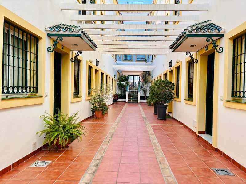 Foto d80f5a1f-b2fb-4a4d-b55f-5756d849fbef. Casa adossada amb aparcament a Montealto - Monterrey Benalmádena