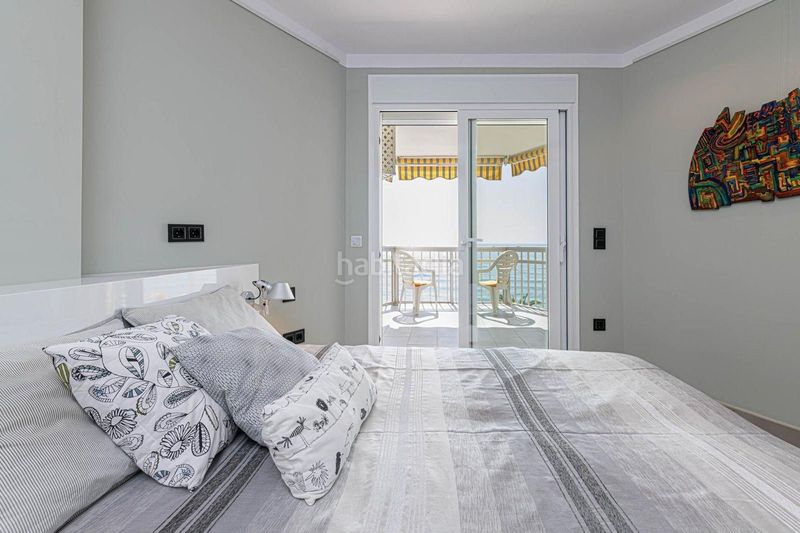 Foto 520f6630-2126-4722-8172-4f5dc99759f8. Apartamento primera linea de playa en Puerto Deportivo Fuengirola