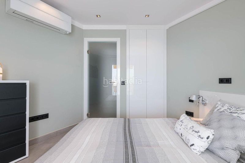 Foto ef953ed5-11c2-40d3-8eed-014ccae0beff. Apartamento primera linea de playa en Puerto Deportivo Fuengirola