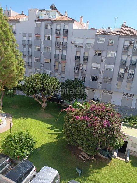 Foto 223b0100-a77d-4d46-b6e3-cb6c542f1fb5. Apartament amb piscina a Puerto Deportivo Fuengirola