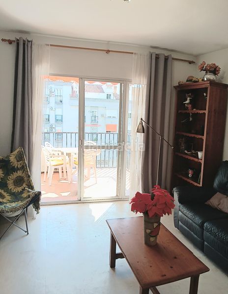 Foto 8bbd7baf-6331-4d97-910f-e2f968e29400. Apartament amb piscina a Puerto Deportivo Fuengirola