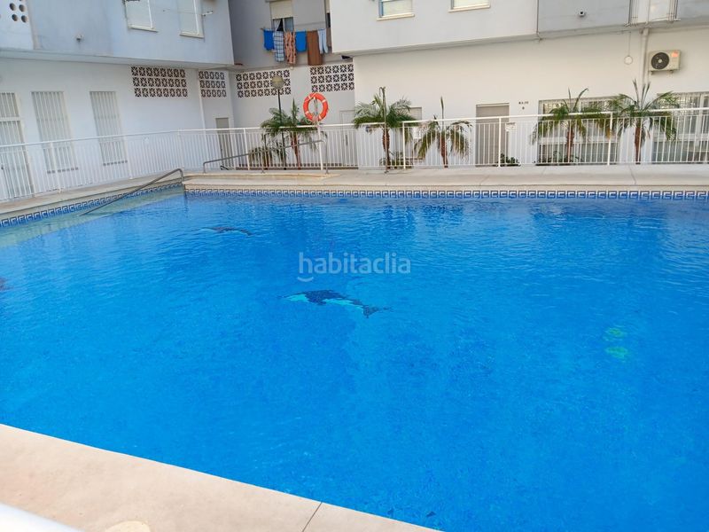 Foto f2cf7dbc-9ff5-4a88-a6af-8de99e188a8d. Apartament amb piscina a Puerto Deportivo Fuengirola