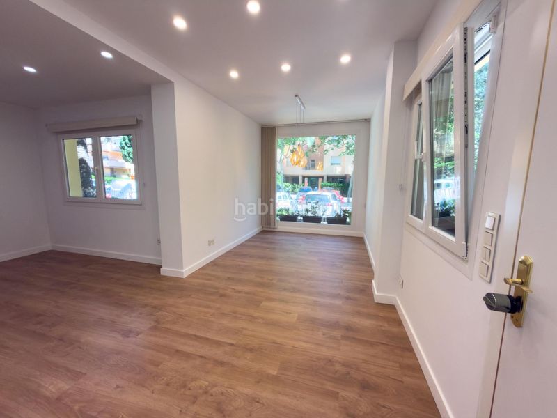 Foto b6e16c8e-10a0-4978-8665-46e16b58d741. Planta baixa amb aparcament piscina a Centro ciudad Fuengirola