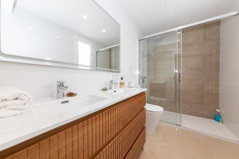 Foto 921bdb29-8c05-4615-8e18-d2ecde8d72f5. Casa adossada a Los Naranjos Marbella