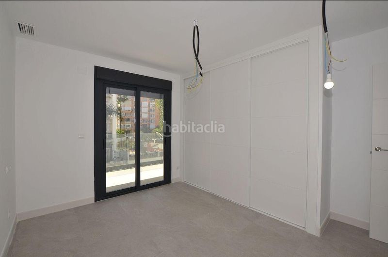 Foto f2caf7d4-cde5-49bc-b54e-bd000d452d9f. Apartament amb aparcament a Castillo Sohail - Myramar Fuengirola