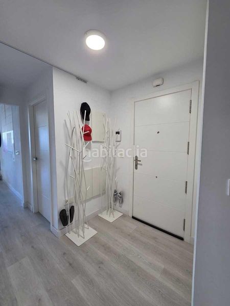 Foto 086ffc4d-51ab-4b32-9aaa-c39fc59ed36d. Apartament amb aparcament piscina a Las Flores Mijas
