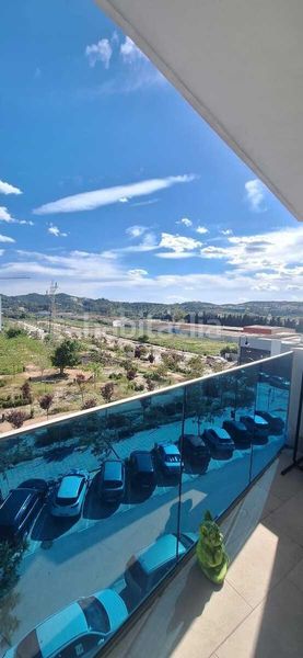 Foto 143f749e-4d46-415c-9750-1d3a213fc8bf. Apartament amb aparcament piscina a Las Flores Mijas