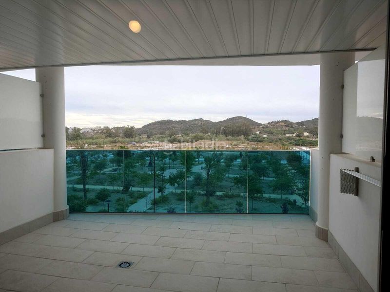 Foto a785ced1-5c3e-4207-9f85-d6039dbc7577. Apartament amb aparcament piscina a Las Flores Mijas