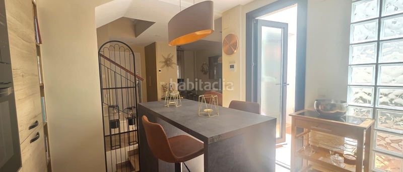 Foto 78dd848e-82d8-4d20-8e6a-6b1ffb18d49e. Casa adossada amb aparcament piscina a Torreblanca del Sol Fuengirola