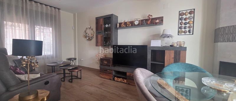 Foto ea61d1d1-bc1a-4943-9156-466ac38a8058. Casa adossada amb aparcament piscina a Torreblanca del Sol Fuengirola