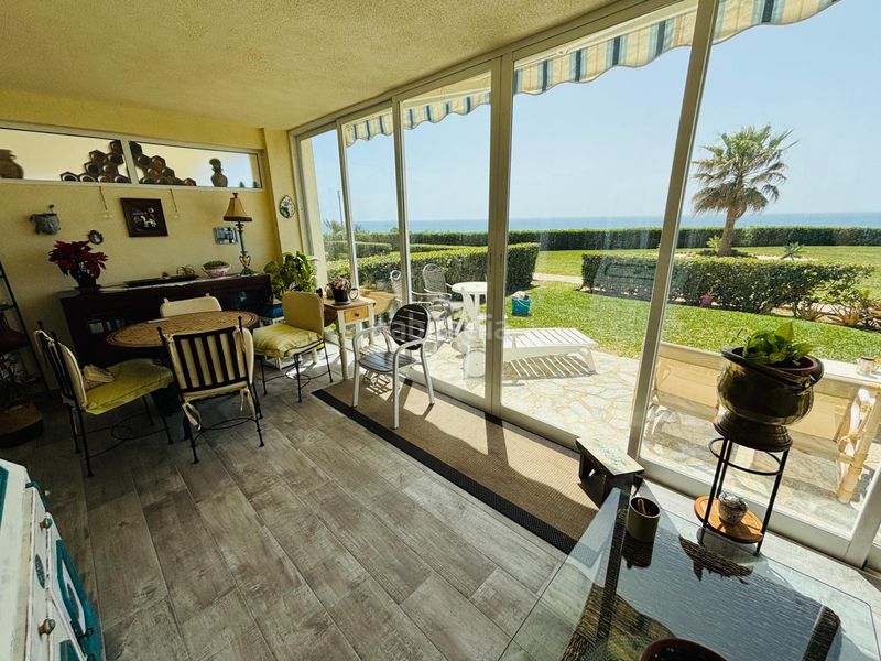 Foto 5a3f3bd2-6b6f-43ac-b297-a4b87cc9a0df. Apartament amb calefacció aparcament piscina a El Faro de Calaburra - Chaparral Mijas