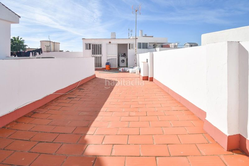 Foto 24abff25-024e-4b2b-916f-a64a3d913fe1. Edificio in campo de Mijas Mijas