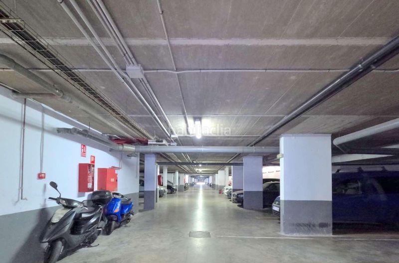 Foto 43b2ff71-0564-4464-86eb-5e47e09838ee. Apartament amb aparcament piscina a Los Boliches Fuengirola
