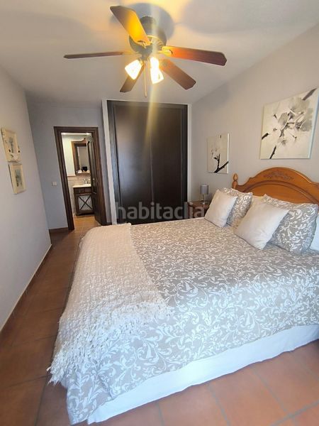Foto 7ace2781-1799-4ba4-af6c-19f9b7185208. Apartament amb aparcament a Centro ciudad Fuengirola