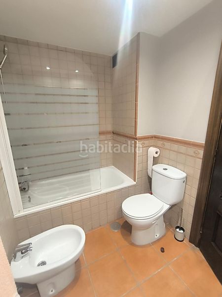 Foto b648c20b-d8f5-40da-b940-b9b522155c1f. Apartament amb aparcament a Centro ciudad Fuengirola