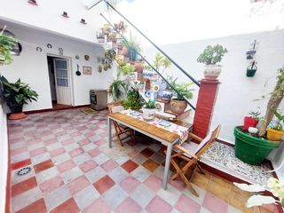 Casa en Arroyo de la Miel. Casa mata 5 dormitorios lista para entrar a vivir en el centro d