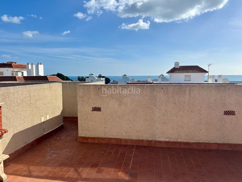 Foto c172e1d7-2245-429f-9939-bab9eae0f96a. Àtic amb aparcament piscina a El Pinillo Torremolinos