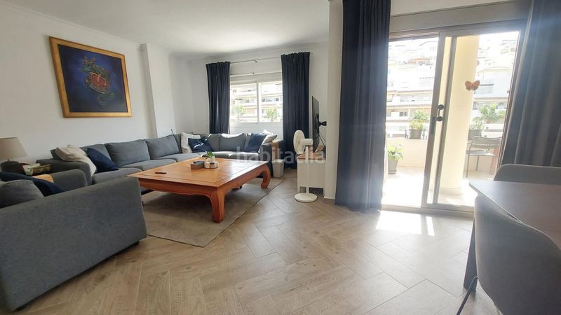 Foto 6c429884-b3a1-45df-9856-089720101e1f. Apartament amb aparcament piscina a Zona Centro Comercial Torrequebrada Benalmádena