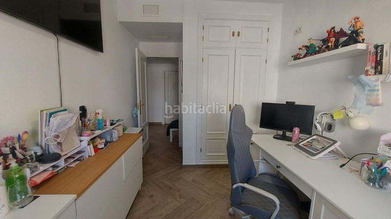 Foto b153d685-4134-4418-935c-3a7ab700123a. Apartament amb aparcament piscina a Zona Centro Comercial Torrequebrada Benalmádena