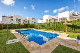 Appartamento  Diamante de riviera. Hermoso piso, reformado y nuevamente amueblado, con vistas en ri