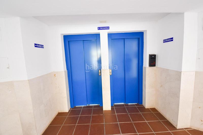 Foto 6c86e5a8-2c75-4f3f-aa3b-01c29ca98f45. Apartamento bonito apartamento situado en segunda línea de playa. en Benalmádena