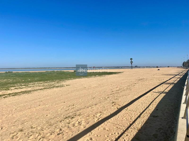 Foto 2449b70d-69fd-4d03-93c5-a3bb6c75000f. Casa con parcheggio in V Centenario-Piletas-Capuchinos Sanlúcar de Barrameda