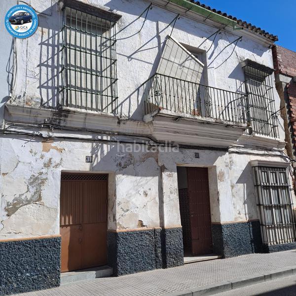 Foto a9988d3c-9b54-424d-b6f6-6f3c03a01d69. Casa propiedad multifuncional para reformar en Ayuntamiento-Barrio Alto Sanlúcar de Barrameda