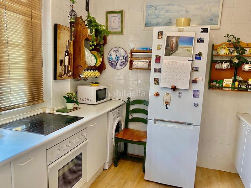 Foto dacf5d93-c81e-4311-b3ab-2c0d21e5c573. Casa bifamiliare con parcheggio piscina in V Centenario-Piletas-Capuchinos Sanlúcar de Barrameda