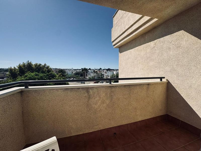 Foto fb870311-35f8-4083-a0e7-92017d74bf3b. Rent flat with parking pool in El Pino-Bajo de Guía Sanlúcar de Barrameda
