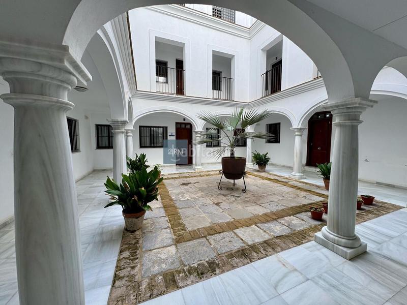 Foto 4722765b-9ba2-4b08-8748-aae012ca5570. Miete etagenwohnung mit parking in Centro-Calzada-Cabo Noval Sanlúcar de Barrameda