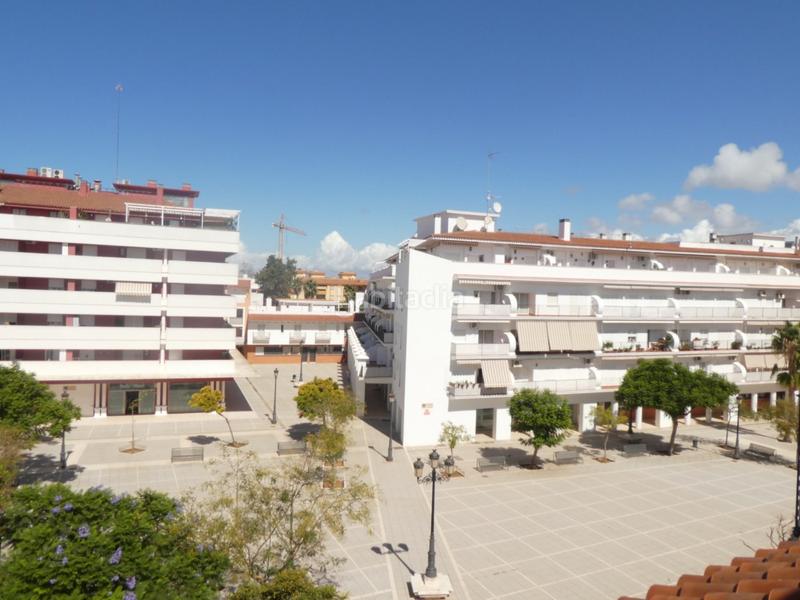 Foto 2b736bfa-ea55-4a08-9f8b-a89bcc7eacc1. Casa adossada amb aparcament a Centro-Calzada-Cabo Noval Sanlúcar de Barrameda