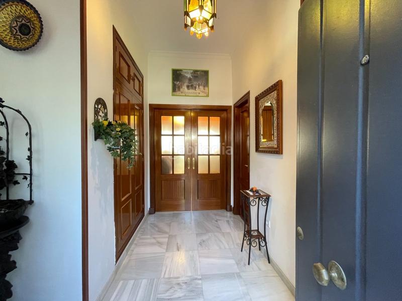 Foto 661d4365-71b8-46a3-b6be-f78d1de2b9c5. Casa adossada amb aparcament a Centro-Calzada-Cabo Noval Sanlúcar de Barrameda