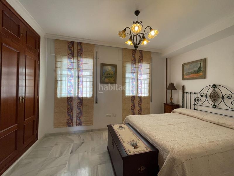 Foto 937e2763-e361-4b90-a800-fb0954a9e05c. Casa adossada amb aparcament a Centro-Calzada-Cabo Noval Sanlúcar de Barrameda