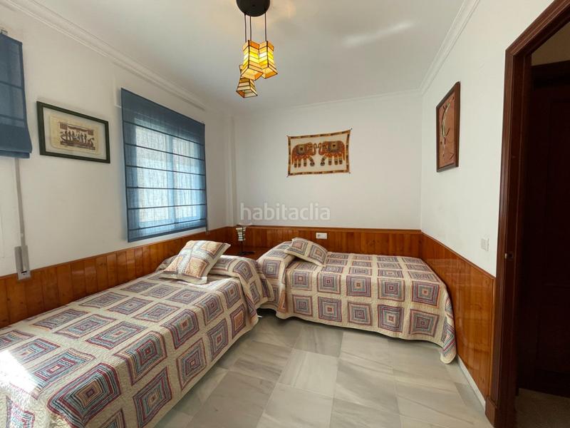 Foto b0085340-1ea2-47d8-a7b2-7f6d89b27f81. Casa adossada amb aparcament a Centro-Calzada-Cabo Noval Sanlúcar de Barrameda