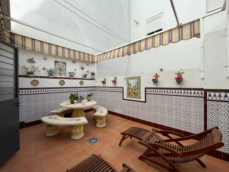 Foto cf48f963-fddb-44ad-8d66-d354ef061331. Casa adossada amb aparcament a Centro-Calzada-Cabo Noval Sanlúcar de Barrameda
