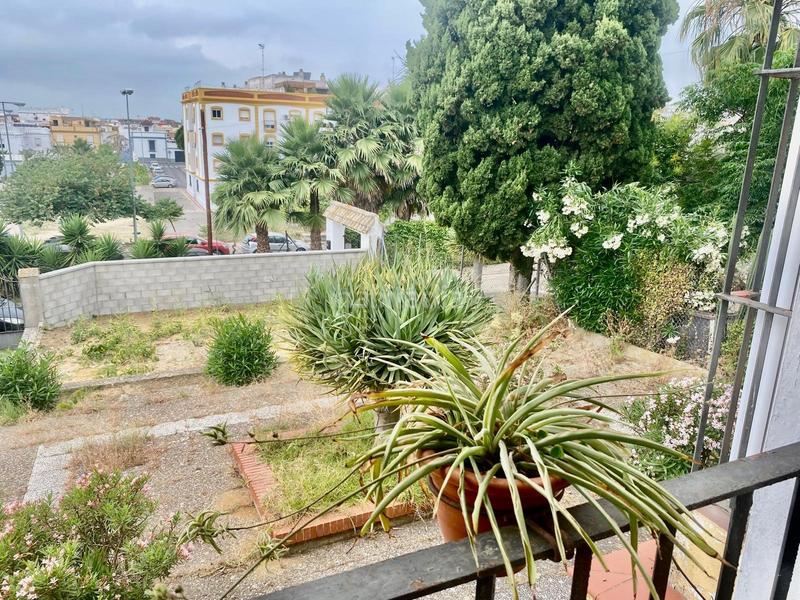 Foto 4757da2d-63c2-4dba-9b39-e950920a39c6. Chalet con parcheggio piscina in El Pino-Bajo de Guía Sanlúcar de Barrameda