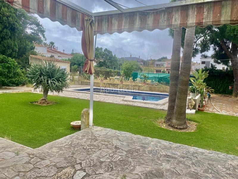 Foto f95e8f2a-bb55-42e6-9aa1-d193e6783c3e. Chalet con parcheggio piscina in El Pino-Bajo de Guía Sanlúcar de Barrameda