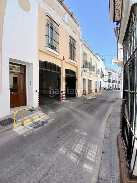 Foto 15bc9108-9959-4e66-bfe3-a8c64ef96c82. Piso amplio piso de 3 dormitorios en pleno centro de sanlúcar con patio, ascensor y garaje en Sanlúcar de Barrameda