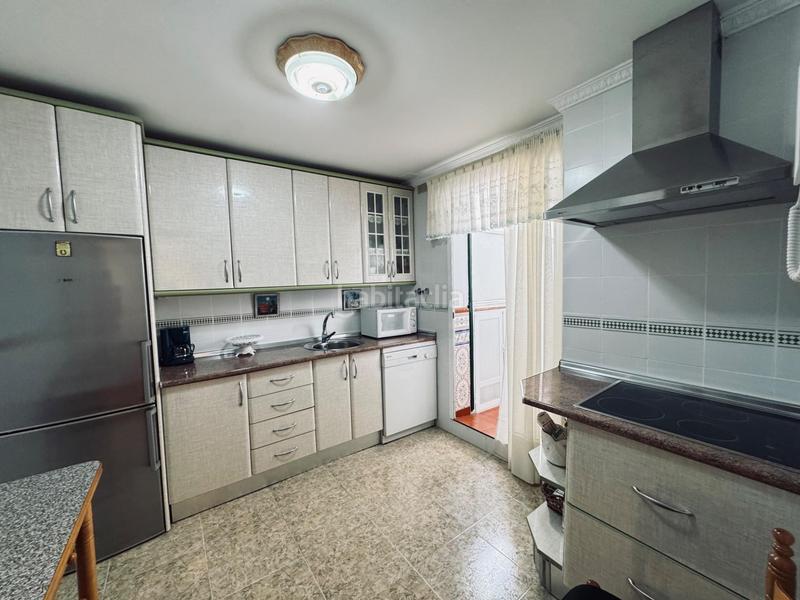 Foto d375097e-35ed-4ff4-b042-a72b071dca1e. Piso amplio piso de 3 dormitorios en pleno centro de sanlúcar con patio, ascensor y garaje en Sanlúcar de Barrameda