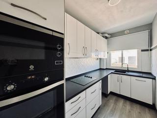 Appartement  Barrameda. Gran piso de cuatro dormitorios en calle barrameda