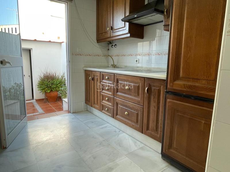 Foto fc7a8ba2-ef1c-4dce-890e-1617aca0ecdf. Duplex con riscaldamento parcheggio in Ctra Jerez-Ctra del Puerto Sanlúcar de Barrameda