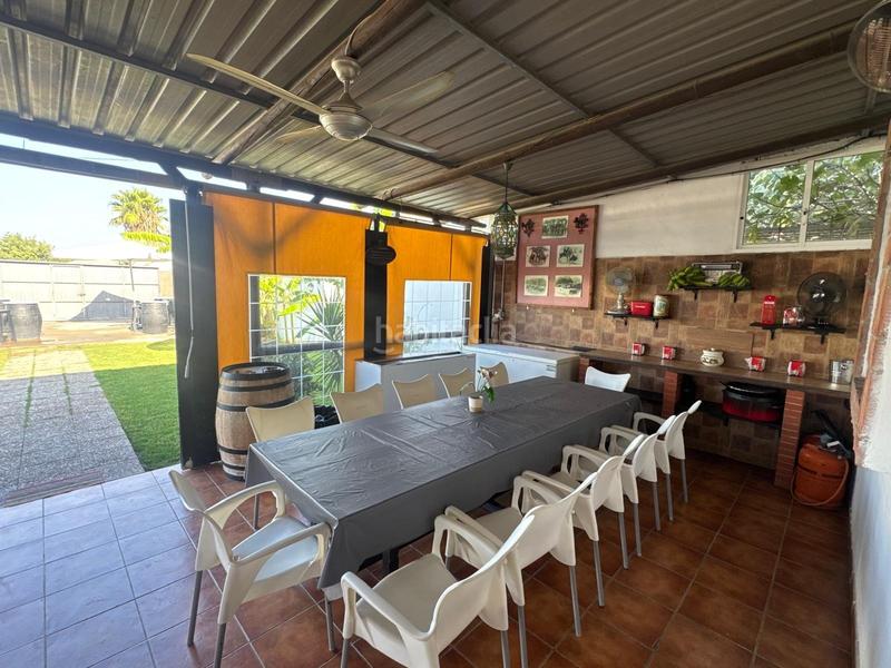 Foto d9c22e1d-433d-405b-ae5d-6a9f2a7532b2. Maison avec piscine dans Bonanza-Avda de Huelva-Barrio Andalucia Sanlúcar de Barrameda