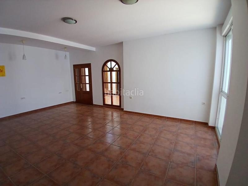 Foto 9bc9d0a0-8095-4266-83e7-3e5b661e9837. Miete etagenwohnung in Centro-Calzada-Cabo Noval Sanlúcar de Barrameda